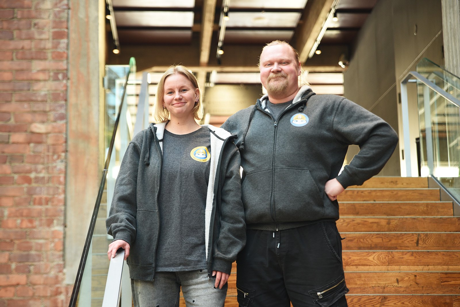 Noora Nieminen ja Juuso Virta palokuntanuorista.